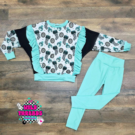 3T SELAH RUFFLE TOP & LEGGINGS